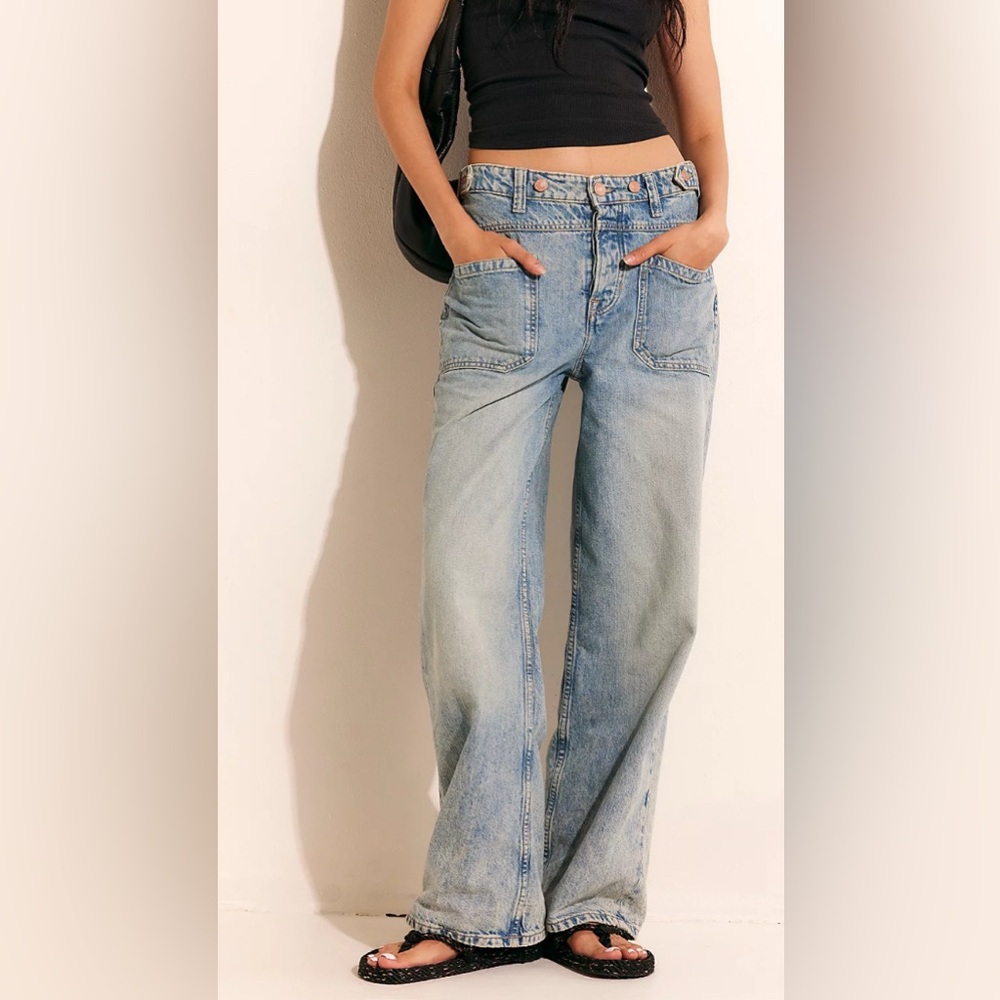 Free people We The Free Light Blue Palmer jeans 28